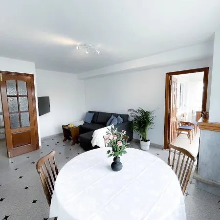 Апарт-отель La Zenia House