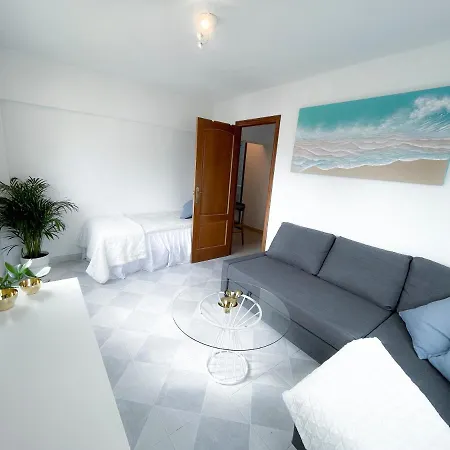 Апарт-отель La Zenia House